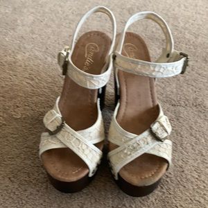 Cream colored platform dress shoe